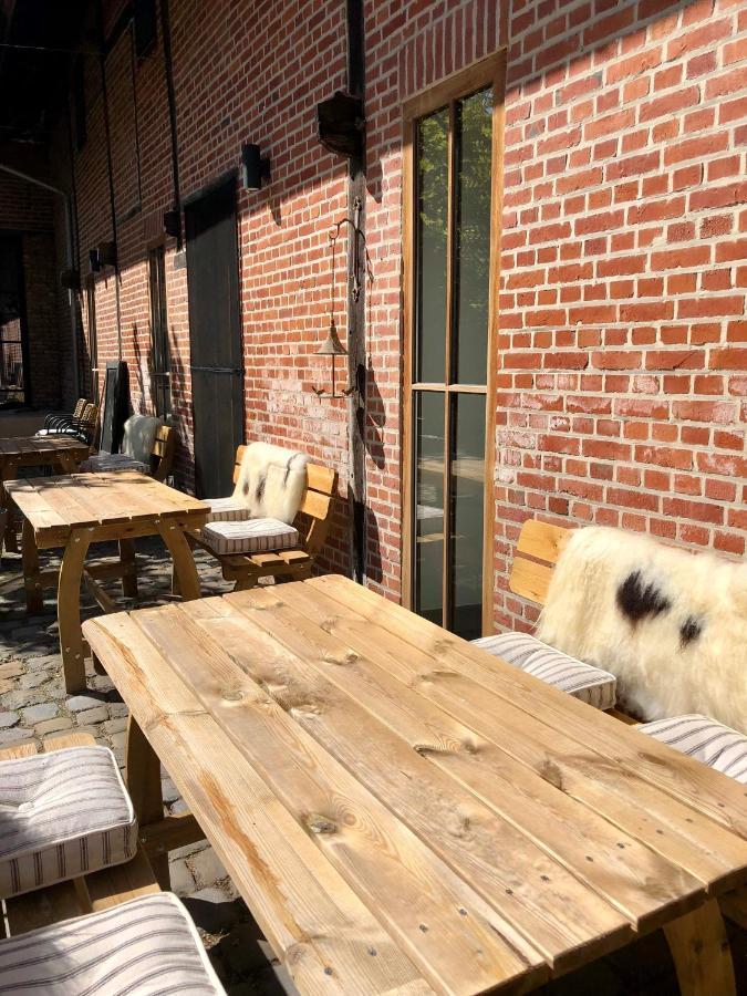 Winning De Zwaen Hasselt Exterior photo
